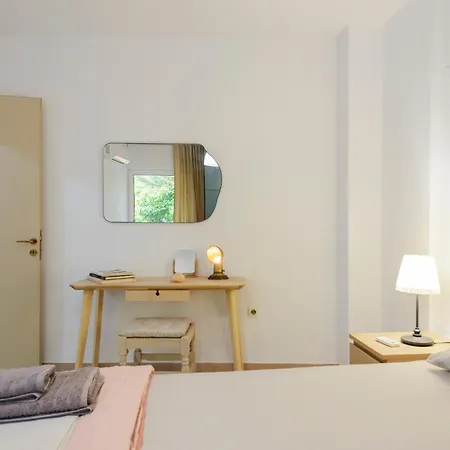 Agali 1 Mesonet In Front Of The Sea Appartement Akrogiali