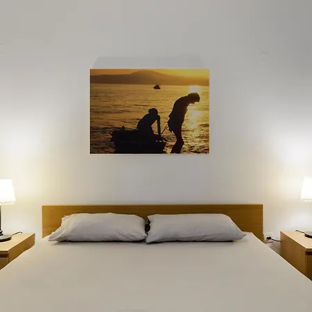 Agali 1 Mesonet In Front Of The Sea *