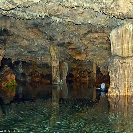 Lägenhet Agali 1 Mesonet In Front Of The Sea *