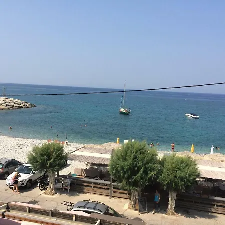 Apartment Agali 1 Mesonet In Front Of The Sea *