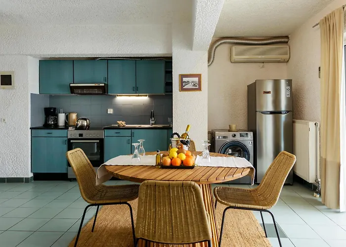 Agali 1 Mesonet In Front Of The Sea Lägenhet