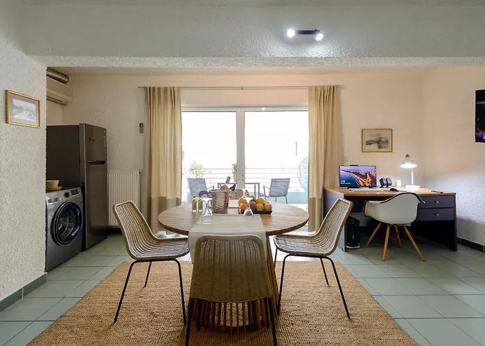 Agali 1 Mesonet In Front Of The Sea *