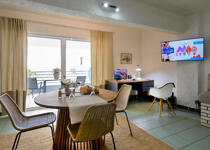 Apartman Agali 1 Mesonet In Front Of The Sea Akrojáli