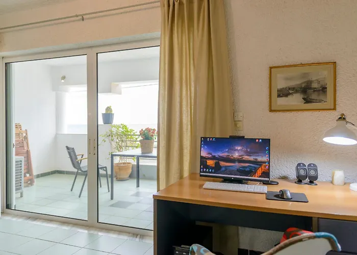 Agali 1 Mesonet In Front Of The Sea