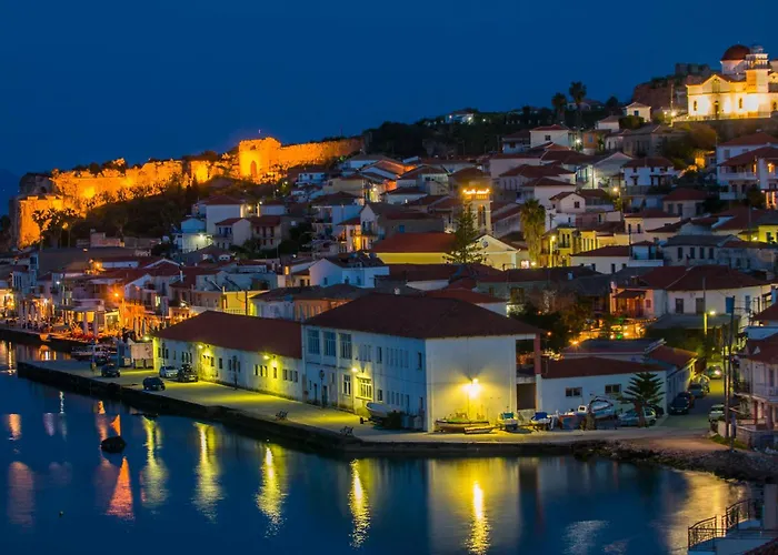 Agali 1 Mesonet In Front Of The Sea Apartment Akrogiali